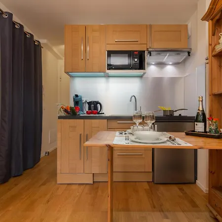 Apt Paccard305 Central Chamonix Studio, Near Brevent Lift For 2 - Happy Rentals